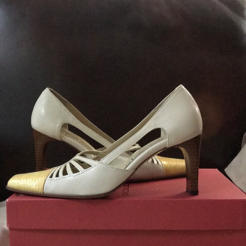 Vera Pelle leather heels made in Italy.